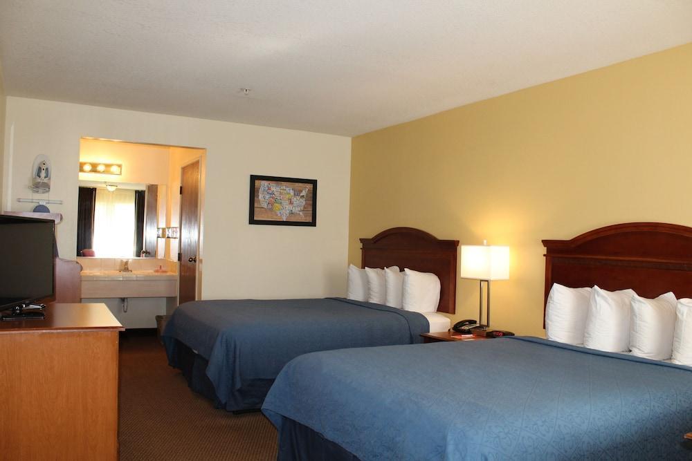Econo Lodge Inn & Suites Lodi - Wine Country Area Exteriör bild