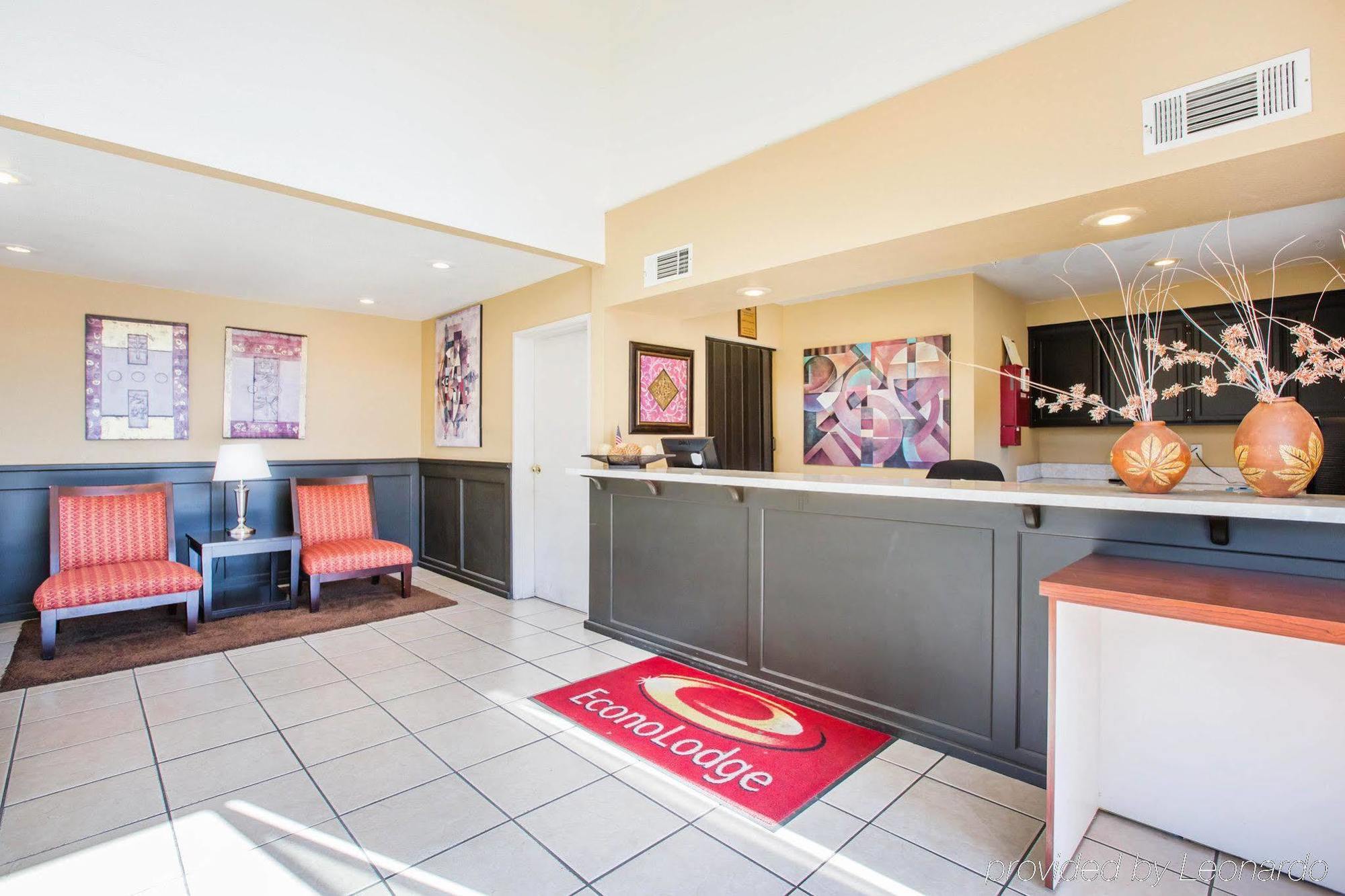 Econo Lodge Inn & Suites Lodi - Wine Country Area Exteriör bild